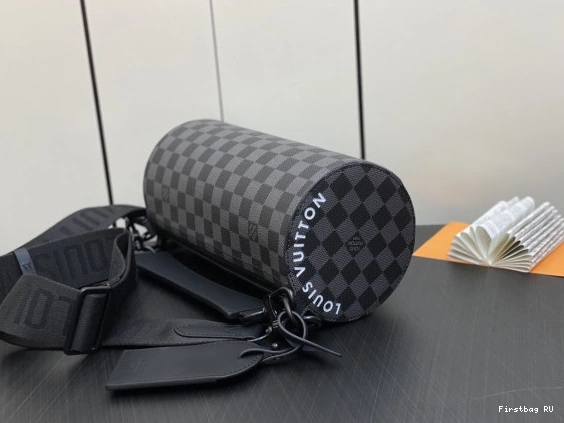 Firstbags ru LOUIS PM VUITTON Soft Polochon 0716